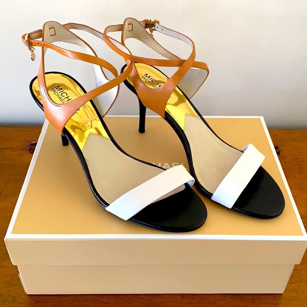 NIB Michael Kors Kaylee Mid Cocktail Stiletto Size 9